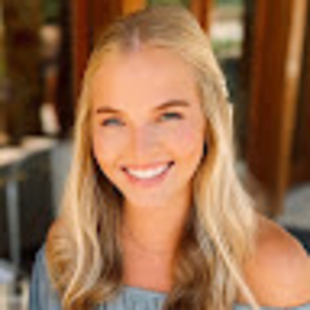 Meet your Posher, Mackenzie